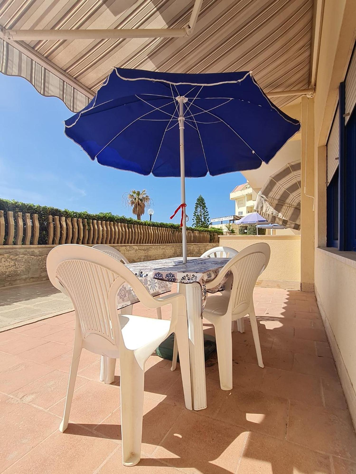 A Casa Di Rosa,Fronte Spiaggia, Piscina,Parcheggio Trapani Exterior photo